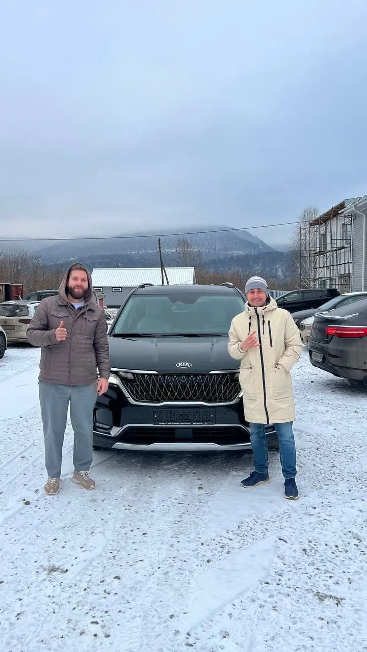 Kia Carnival в день выдачи